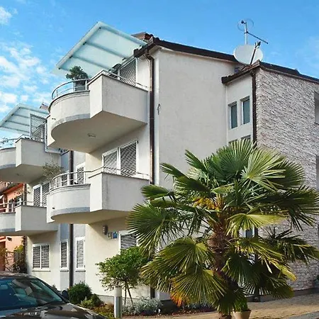 Vaal In Rovinj, With Balcony *